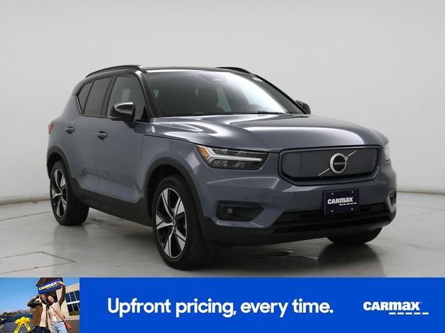 2021 Volvo XC40 Base