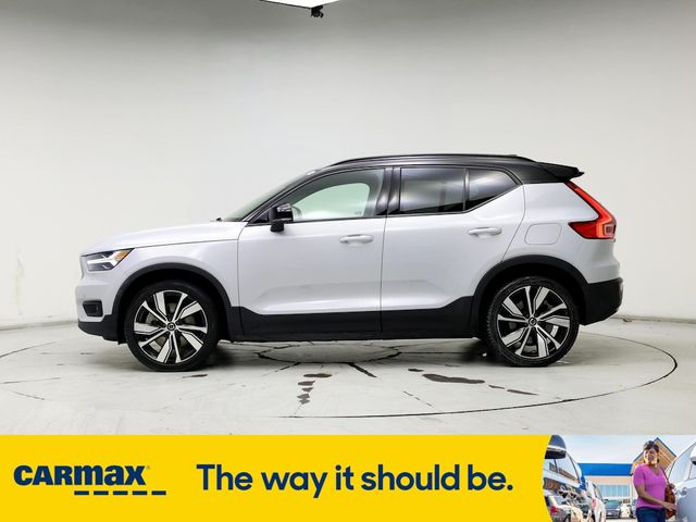 2021 Volvo XC40 Base