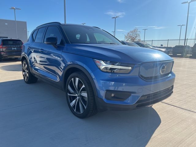 2021 Volvo XC40 Base