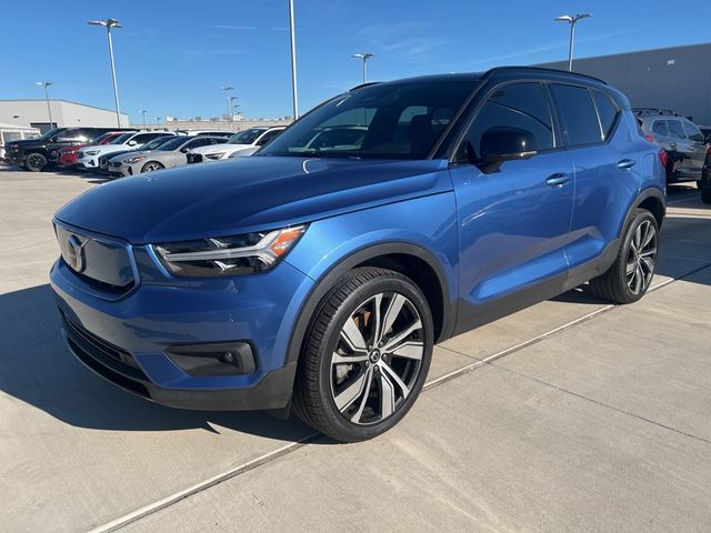 2021 Volvo XC40 Base