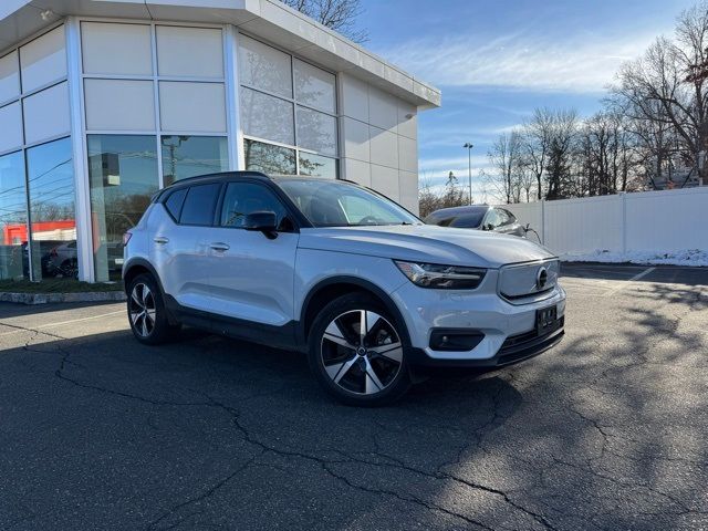 2021 Volvo XC40 Base