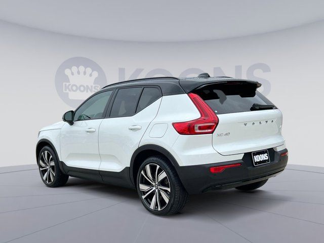 2021 Volvo XC40 Base