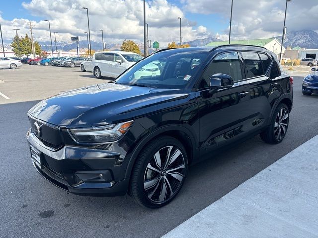 2021 Volvo XC40 Base