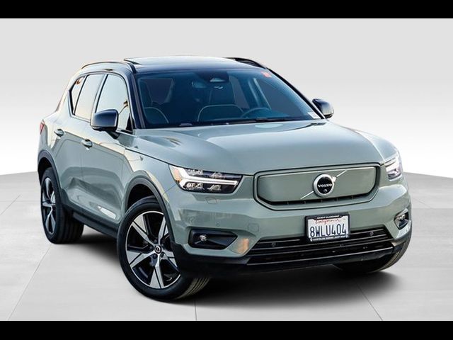 2021 Volvo XC40 Base