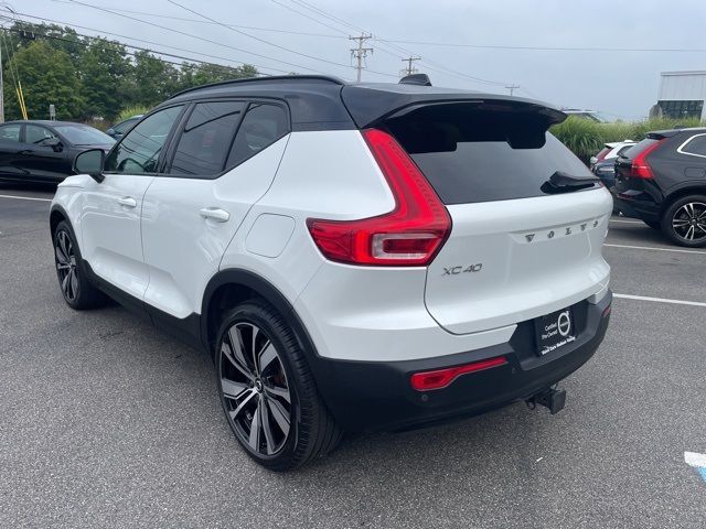 2021 Volvo XC40 Base