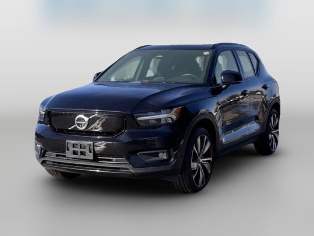 2021 Volvo XC40 Base