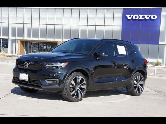 2021 Volvo XC40 Base