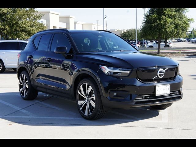 2021 Volvo XC40 Base