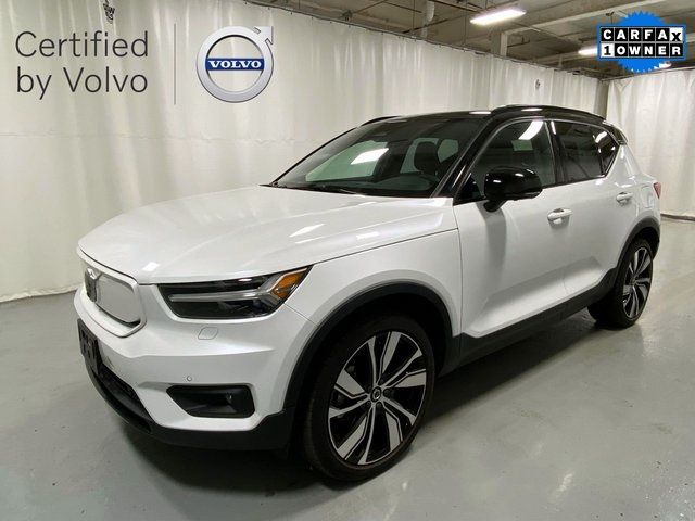 2021 Volvo XC40 Base