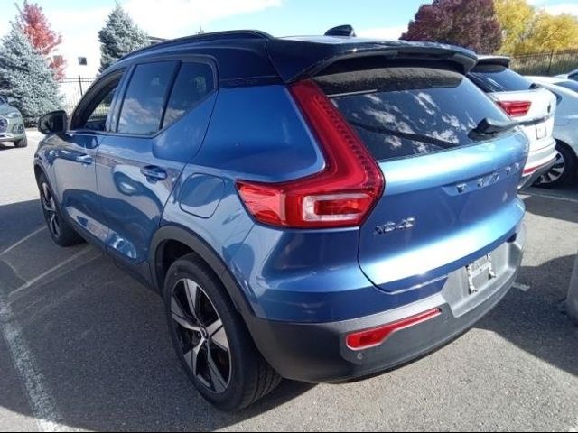 2021 Volvo XC40 Base