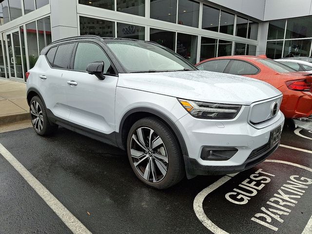2021 Volvo XC40 Base