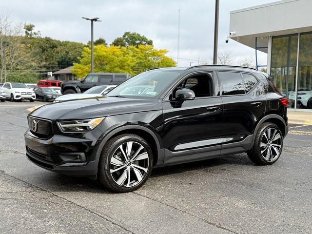 2021 Volvo XC40 Base