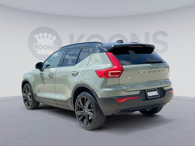 2021 Volvo XC40 Base