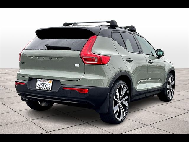 2021 Volvo XC40 Base