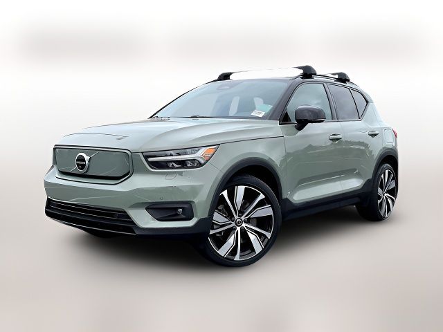 2021 Volvo XC40 Base