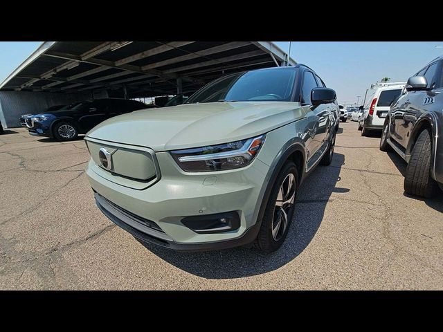 2021 Volvo XC40 Base