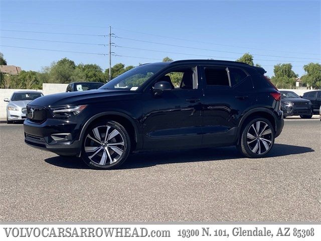 2021 Volvo XC40 Base