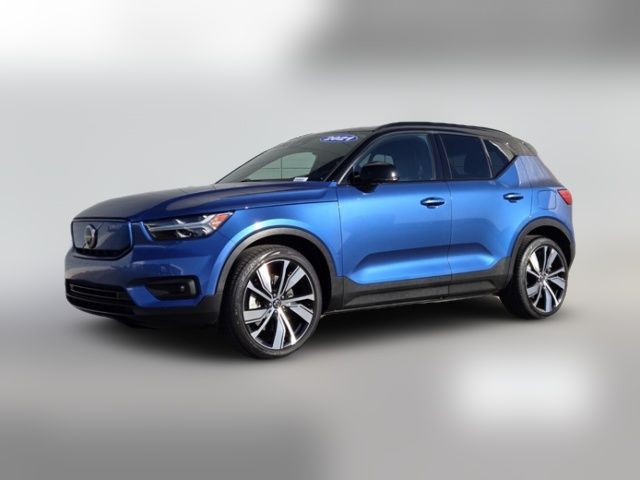 2021 Volvo XC40 Base