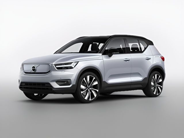 2021 Volvo XC40 Base