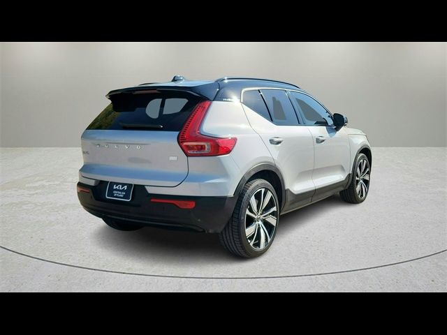 2021 Volvo XC40 Base