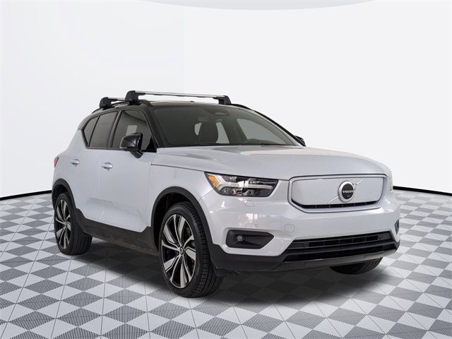 2021 Volvo XC40 Base