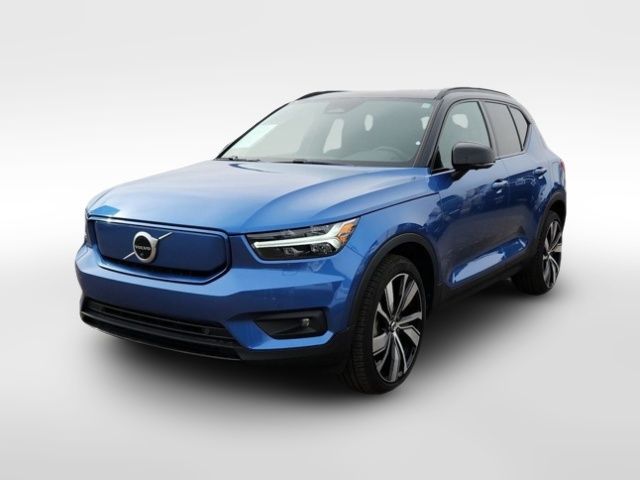 2021 Volvo XC40 Base