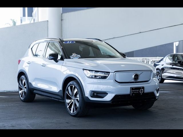 2021 Volvo XC40 Base