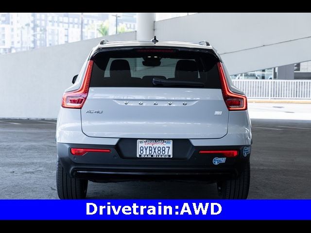 2021 Volvo XC40 Base