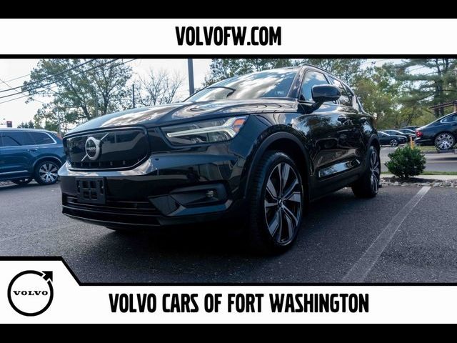 2021 Volvo XC40 Base