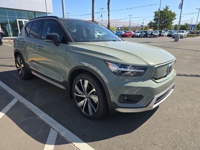 2021 Volvo XC40 Base