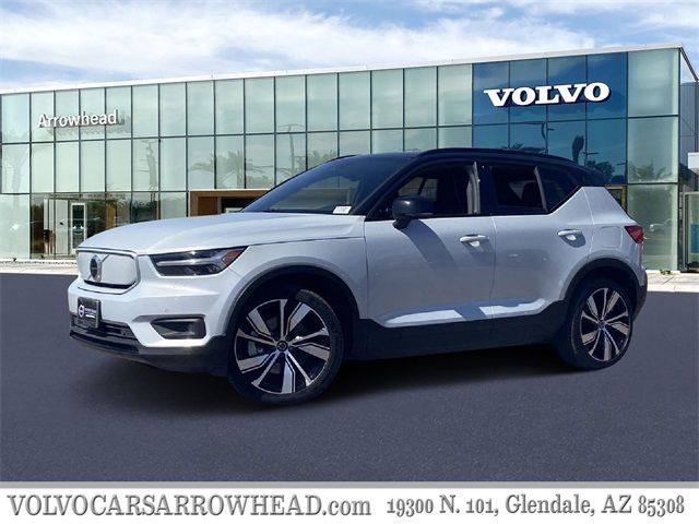 2021 Volvo XC40 Base