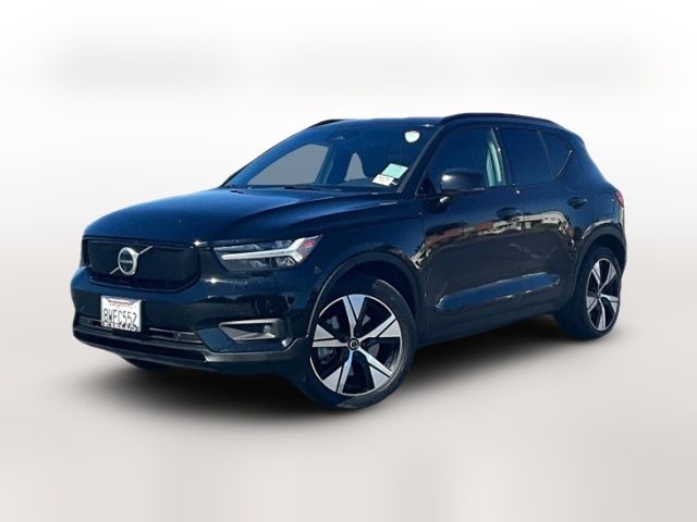 2021 Volvo XC40 Base