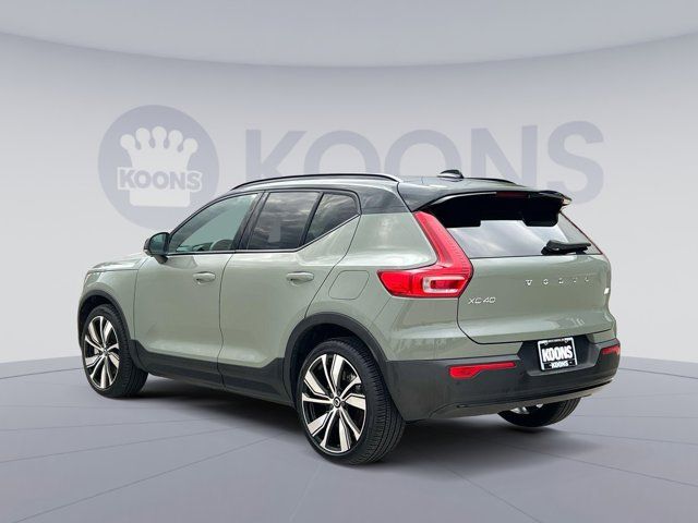 2021 Volvo XC40 Base