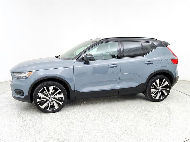 2021 Volvo XC40 Base