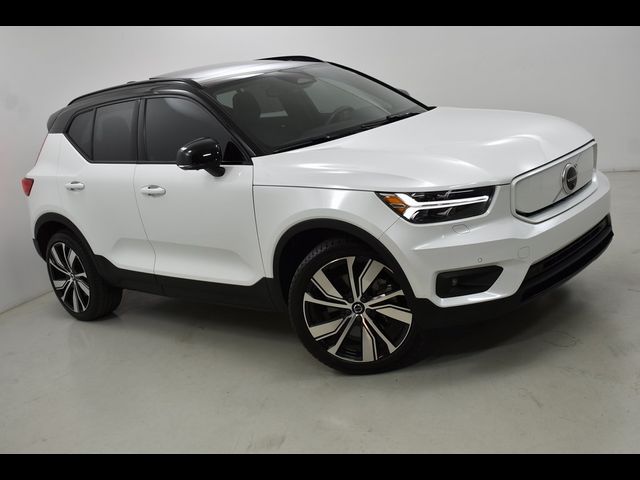 2021 Volvo XC40 Base