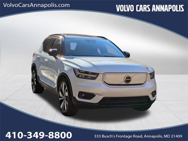 2021 Volvo XC40 Base