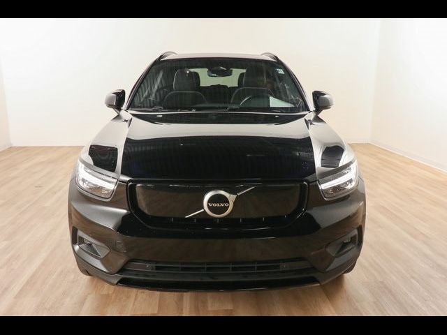 2021 Volvo XC40 Base