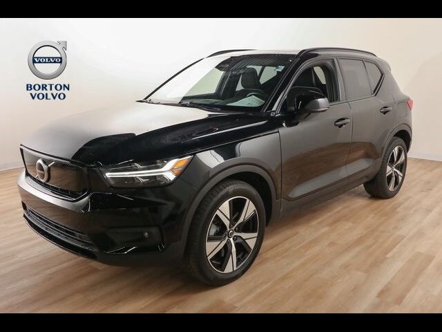 2021 Volvo XC40 Base