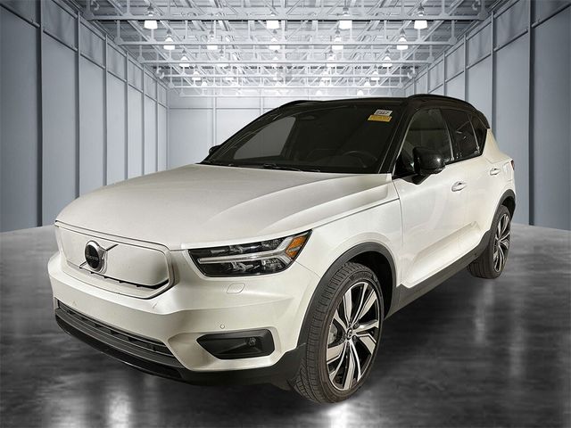 2021 Volvo XC40 Base