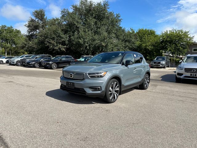 2021 Volvo XC40 Base