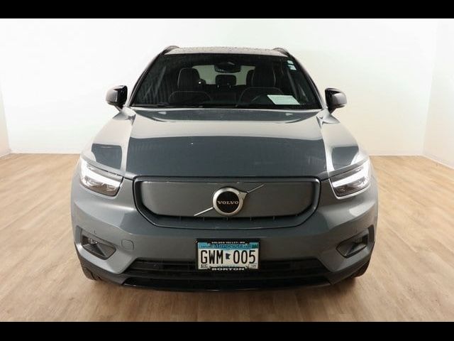 2021 Volvo XC40 Base