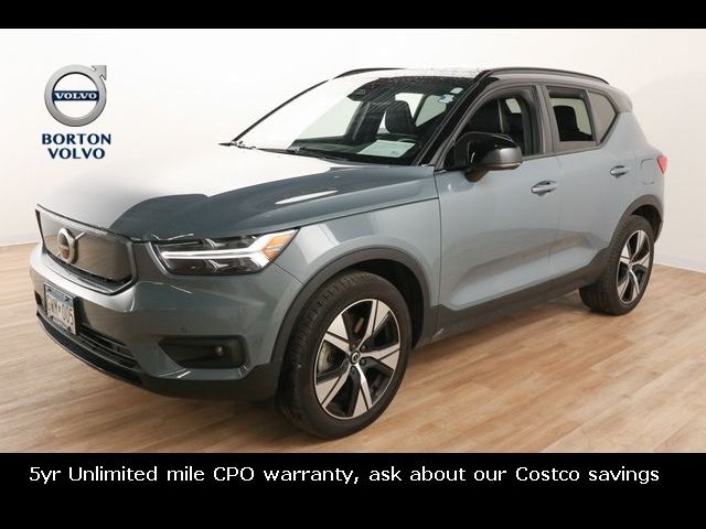 2021 Volvo XC40 Base