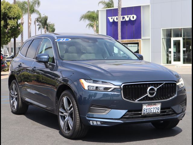 2021 Volvo XC60 Momentum