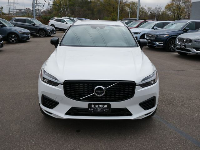 2021 Volvo XC60 R-Design