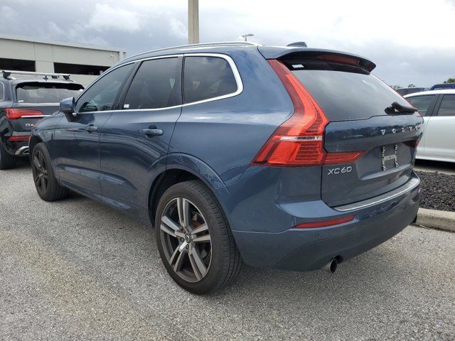 2021 Volvo XC60 Momentum