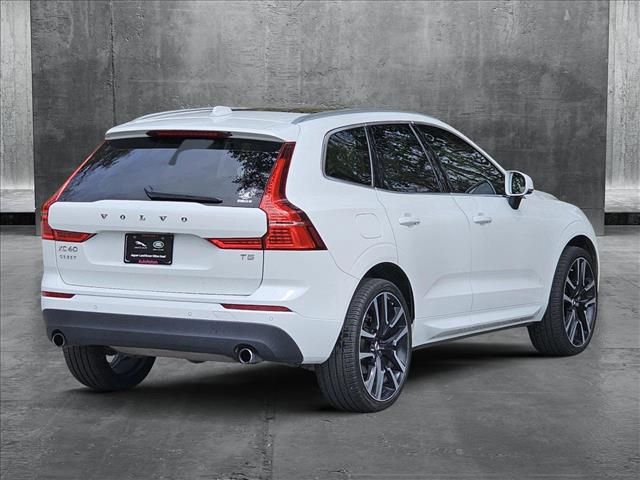 2021 Volvo XC60 Momentum