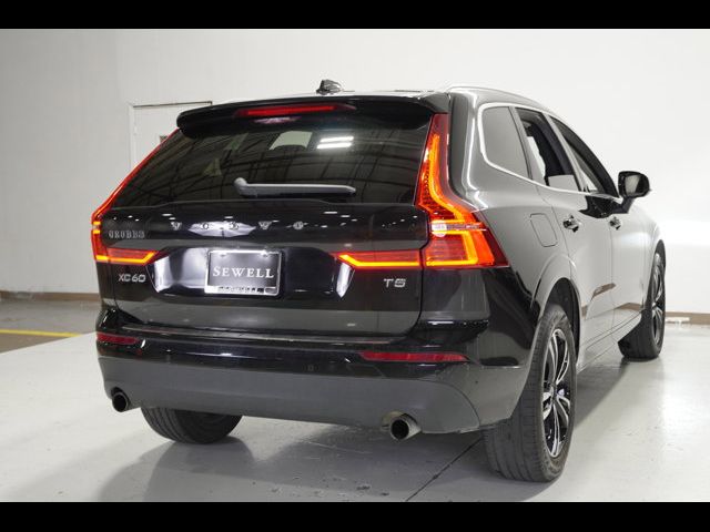 2021 Volvo XC60 Momentum