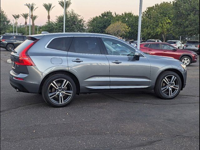 2021 Volvo XC60 Momentum