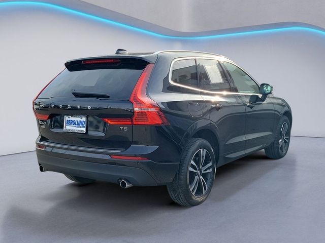 2021 Volvo XC60 Momentum