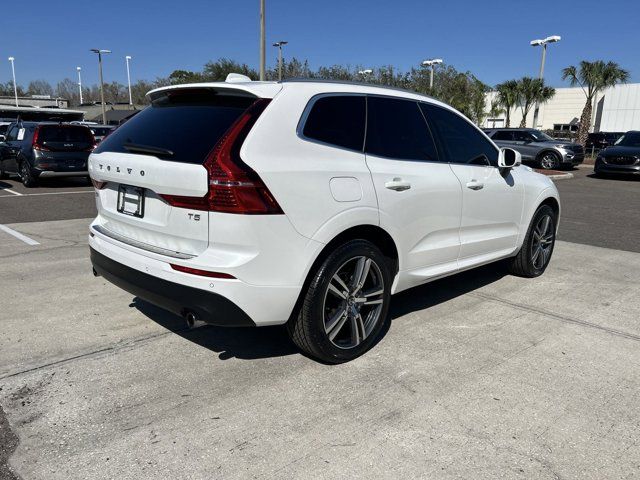 2021 Volvo XC60 Momentum